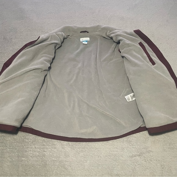 COLUMBIA lined jacket size 2X burgundy very good condition - Picture 5 of 7
